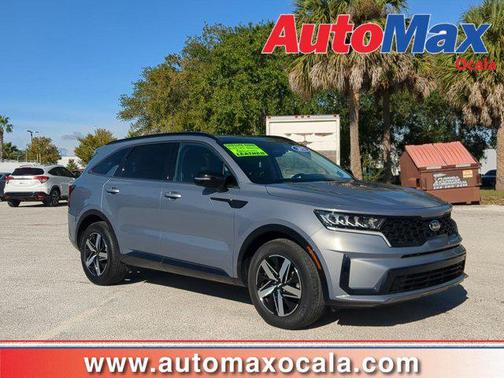 2021 Kia Sorento S