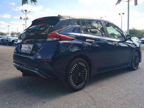 2023 Nissan Leaf SV PLUS