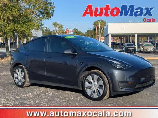 2024 Tesla Model Y Long Range