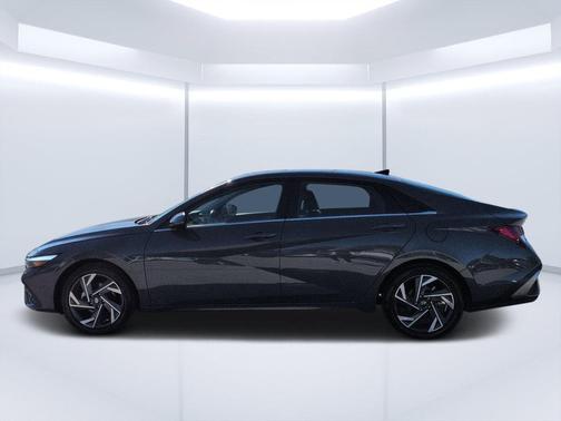 Gray 2025 Hyundai ELANTRA Limited