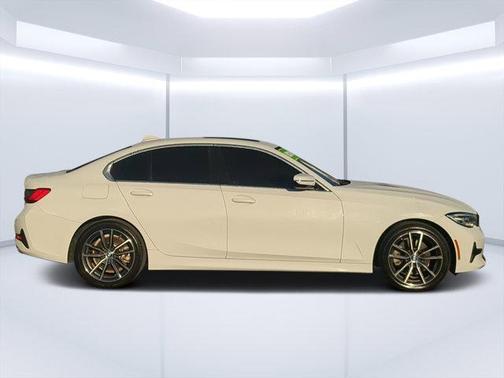 2020 BMW 330 i