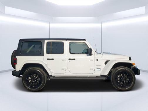 2022 Jeep Wrangler Unlimited 4xe Sahara