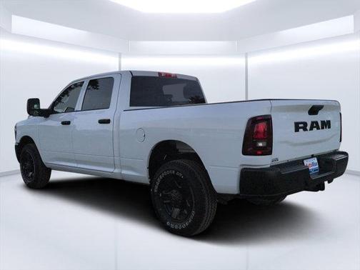 Bright White Clearcoat 2025 RAM 3500 Tradesman Crew Cab 4x2 6'4' Box