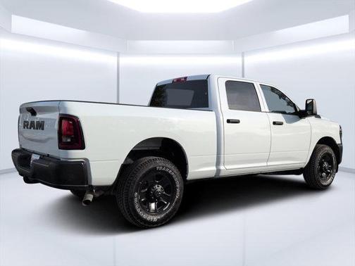 Bright White Clearcoat 2025 RAM 3500 Tradesman Crew Cab 4x2 6'4' Box