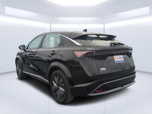 Black Diamond Pearl 2023 Nissan ARIYA ENGAGE