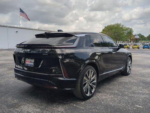 2023 Cadillac LYRIQ RWD Luxury