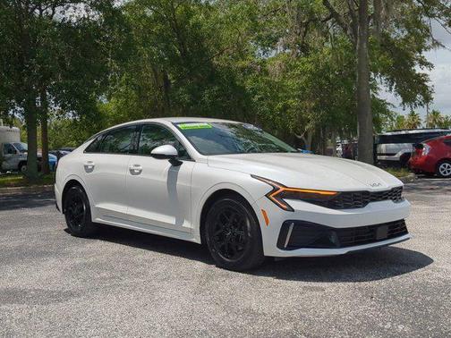 2025 Kia K5 LXS