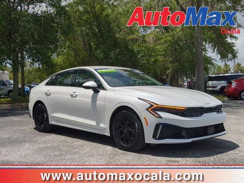 2025 Kia K5 LXS