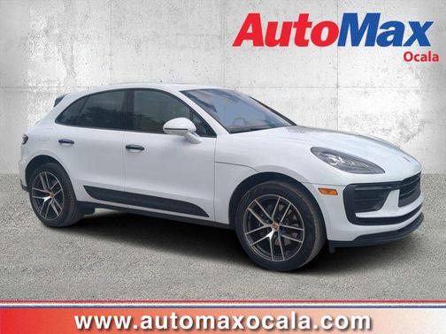 2022 Porsche Macan Base
