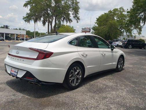 2022 Hyundai SONATA SEL