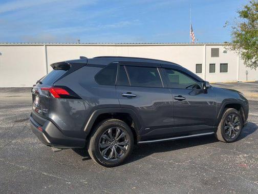 2022 Toyota RAV4 Hybrid Limited