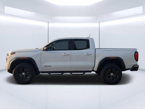 Summit White 2024 GMC Canyon Elevation