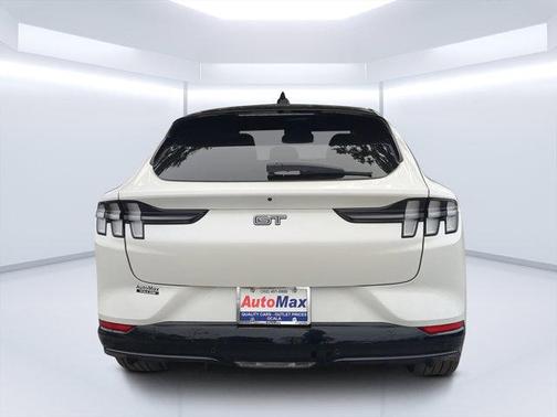 2022 Ford Mustang Mach-E GT