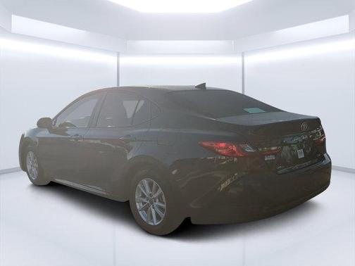 Underground 2025 Toyota Camry LE