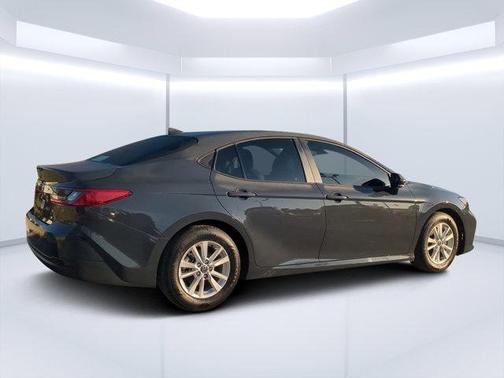 Underground 2025 Toyota Camry LE