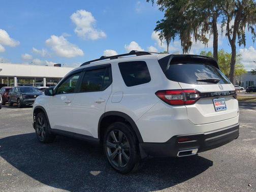 2024 Honda Pilot Sport