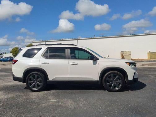 2024 Honda Pilot Sport