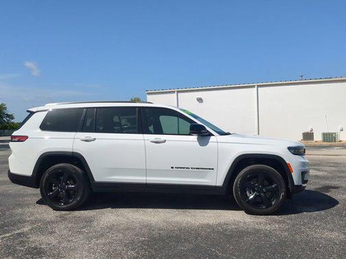 2023 Jeep Grand Cherokee L Altitude