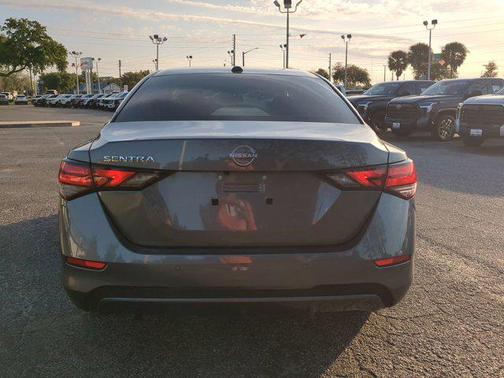 Gun Metallic 2025 Nissan Sentra SV