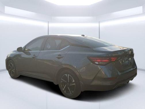 Gun Metallic 2025 Nissan Sentra SV