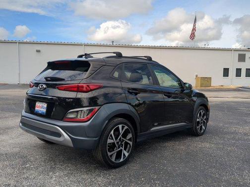 2022 Hyundai KONA Limited