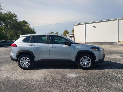 2024 Toyota Corolla Cross L