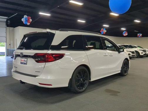 2023 Honda Odyssey Sport