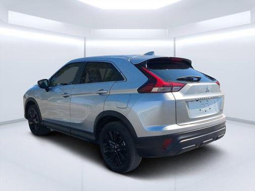 Alloy Silver Metallic 2025 Mitsubishi Eclipse Cross LE