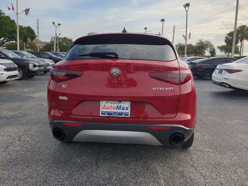 2022 Alfa Romeo Stelvio Ti