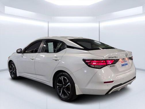 Aspen White 2025 Nissan Sentra SV