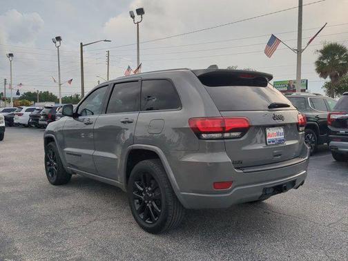 2020 Jeep Grand Cherokee Altitude