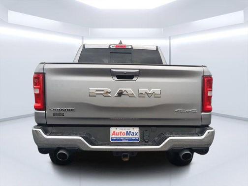 Billet Silver Metallic Clearcoat 2025 RAM 1500 Laramie
