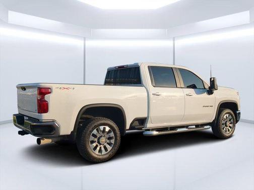 Summit White 2025 Chevrolet Silverado 2500 LT