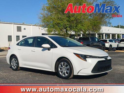 Ice Cap 2025 Toyota Corolla LE