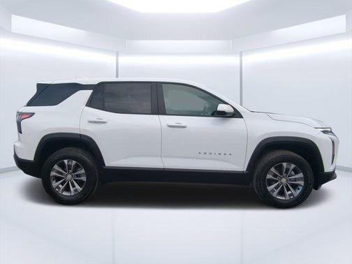Summit White 2025 Chevrolet Equinox 1LT