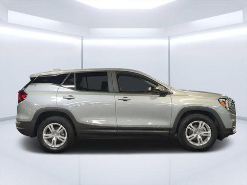 Sterling Metallic 2024 GMC Terrain SLE