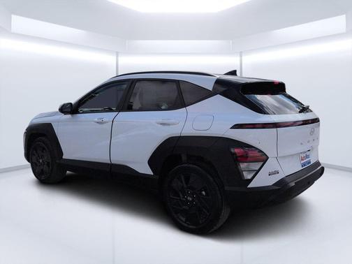 Atlas 2026 Hyundai KONA SEL Sport