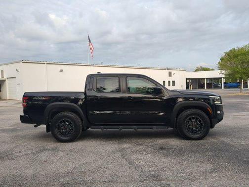 2022 Nissan Frontier PRO-X