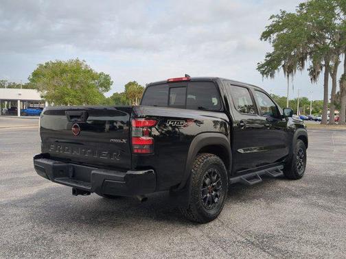 2022 Nissan Frontier PRO-X