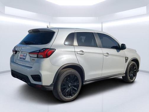2025 Mitsubishi Outlander Sport 2.0 LE