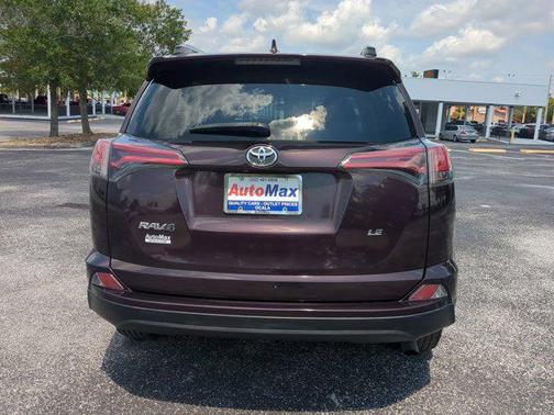 2018 Toyota RAV4 LE