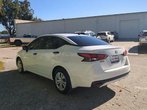 2024 Nissan Versa 1.6 S