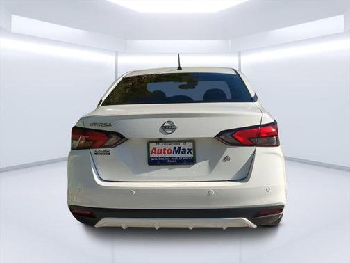 2024 Nissan Versa 1.6 S