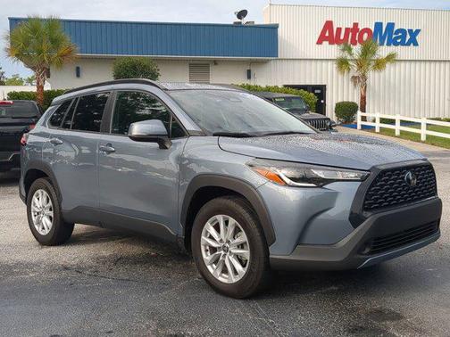 2023 Toyota Corolla Cross LE