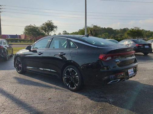 2022 Kia K5 GT-Line