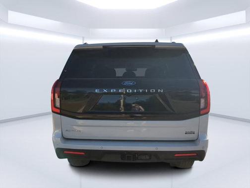 SPACE SILVER METALLIC 2025 Ford Expedition Active