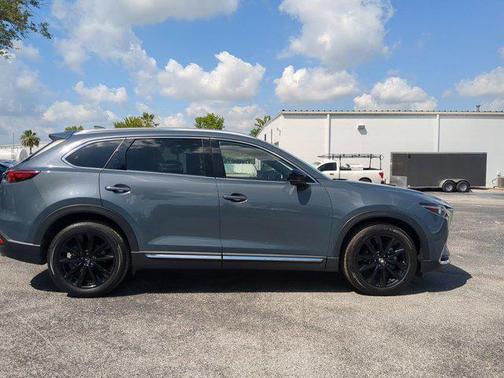 2022 Mazda CX-9 Carbon Edition