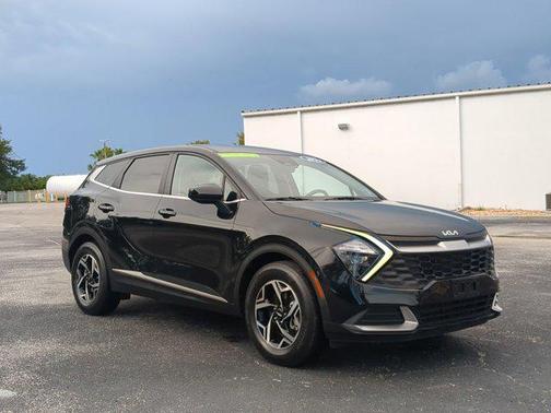 2023 Kia Sportage LX