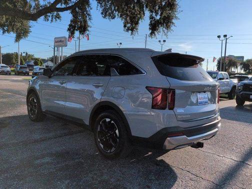Wolf Gray 2024 Kia Sorento S