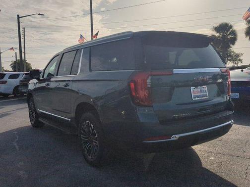 2025 GMC Yukon XL Elevation